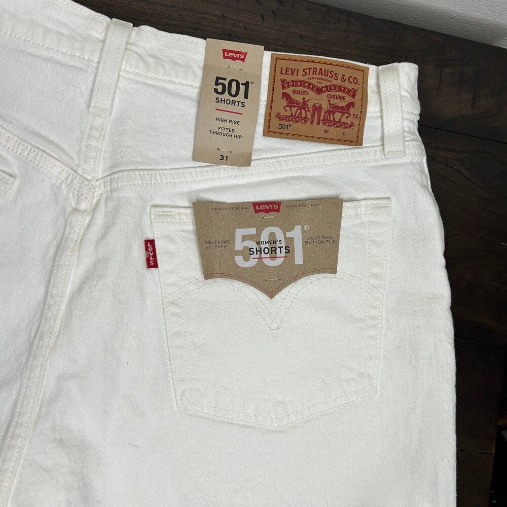 New Levi's 501 high rise white shorts - Picture 3 of 10
